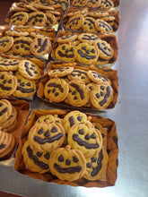 Carica l&#39;immagine nel visualizzatore di Gallery, Biscotti di Halloween
