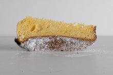 Carica l&#39;immagine nel visualizzatore di Gallery, Pandoro classico Gourmet
